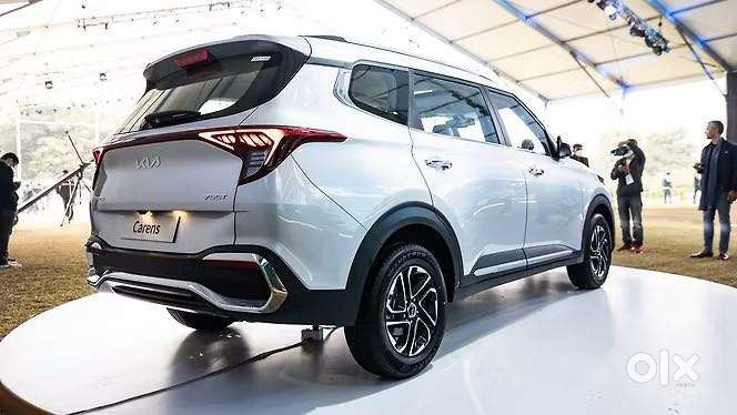 Kia Carens 1.4 Prestige Plus Turbo Dct 7 Str, 2023, Petrol