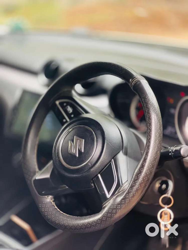 Maruti Suzuki Swift Vxi, 2023, Petrol
