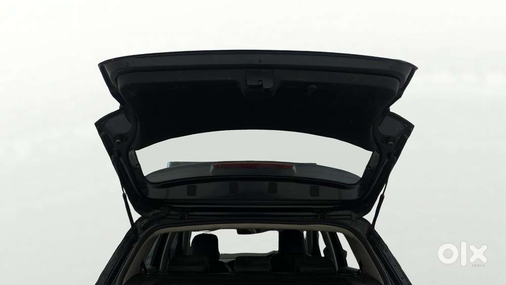 Volkswagen Taigun 1.0 Tsi Topline At, 2022, Petrol