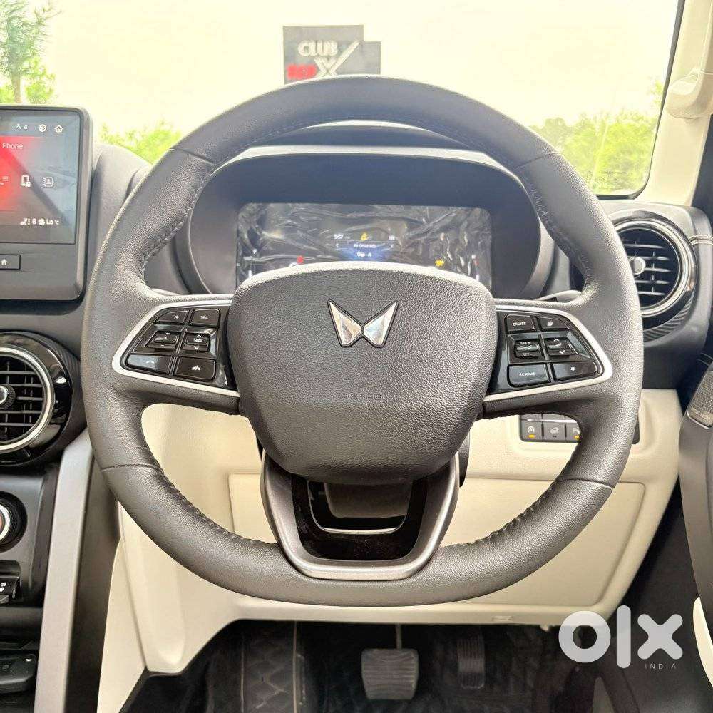 Mahindra Thar Roxx Ax7 L Petrol At 2wd, 2025, Petrol