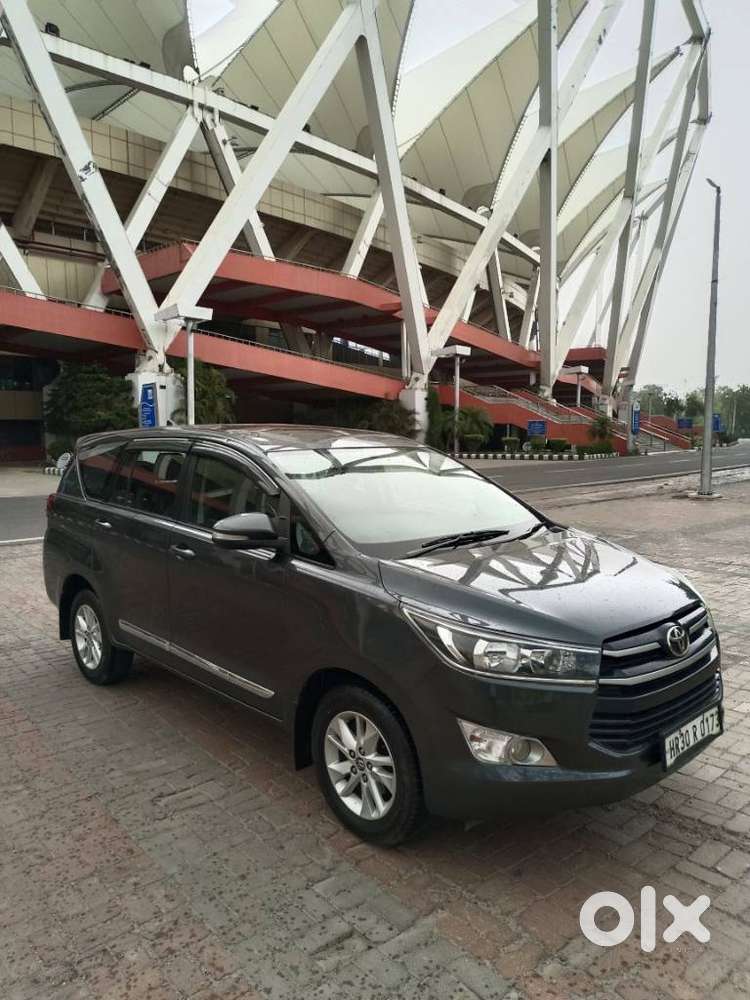 Toyota Innova Crysta 2.8 Gx At, 2017, Diesel