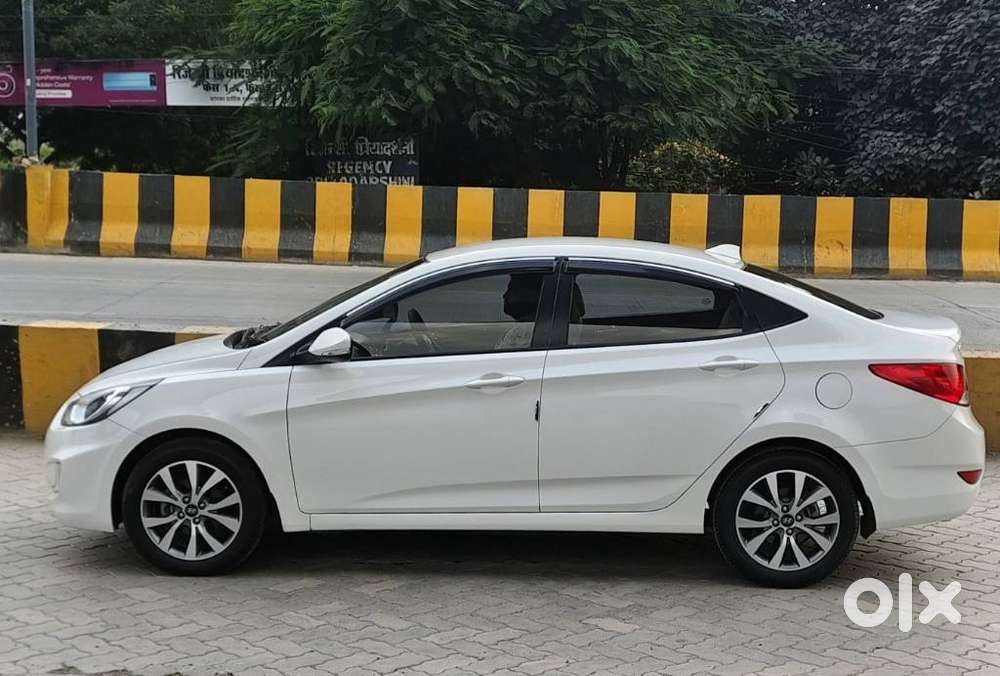 Hyundai Verna 1.4 Cx, 2015, Petrol