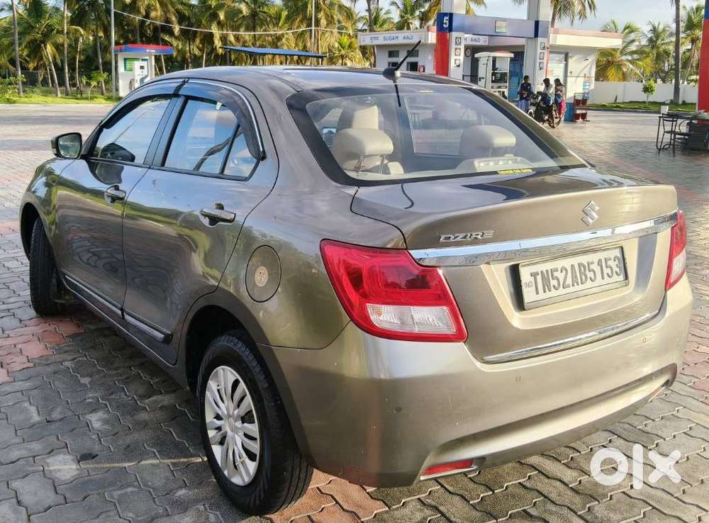 Maruti Suzuki Dzire 1.2 Vxi, 2022, Petrol