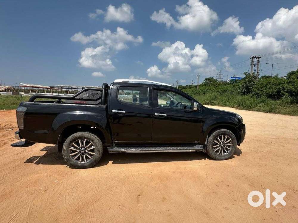 Isuzu V-cross Z Prestige 4x4 At, 2022, Diesel