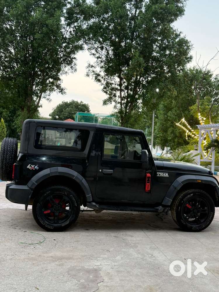 Mahindra Thar Petrol 2021