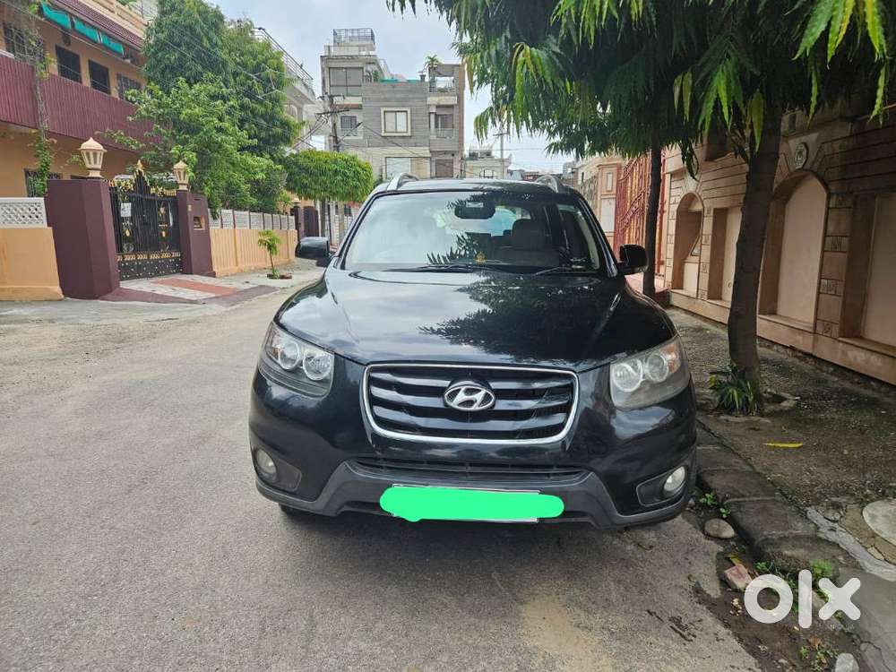 Hyundai Santa Fe Luxury Car With Vip Number Only 78,000 Driven