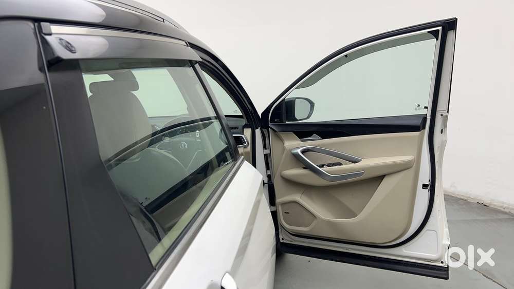 Mg Hector Sharp Pro 1.5 Turbo Mt Dual Tone, 2021, Cng & Hybrids