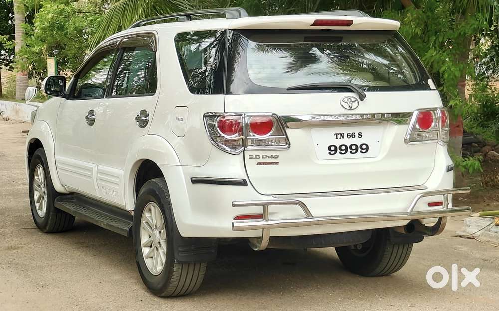 Toyota Fortuner 3.0 4x2 Automatic, 2012, Diesel