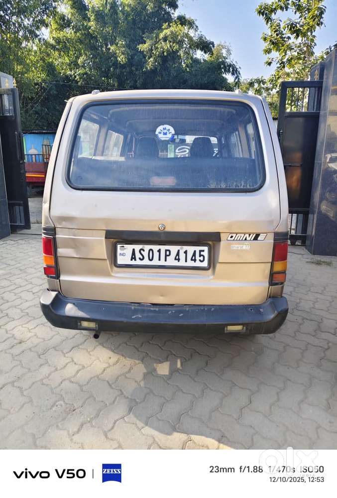 Maruti Suzuki Omni 8 Seater Bsii, 2004, Petrol