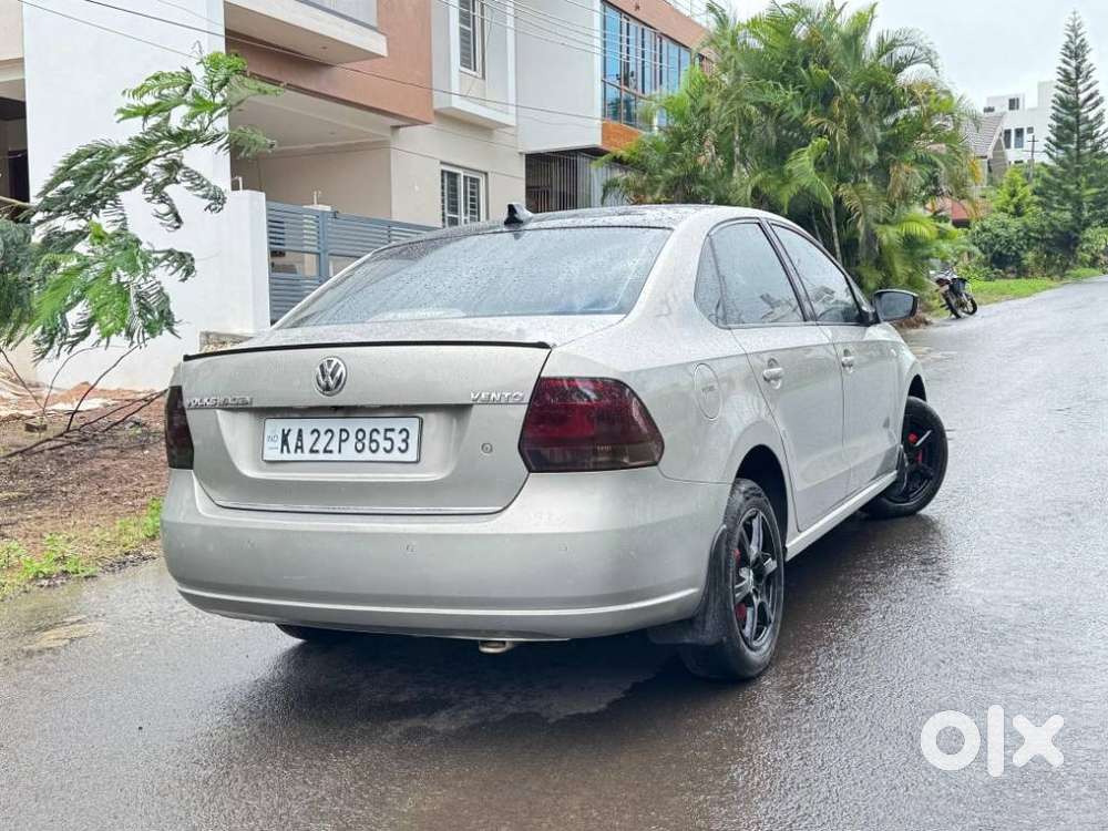 Volkswagen Vento Ipl Ii Petrol Highline At, 2013, Petrol