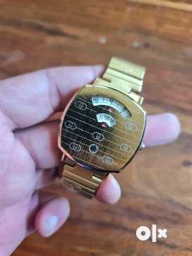 Gucci watches olx shop