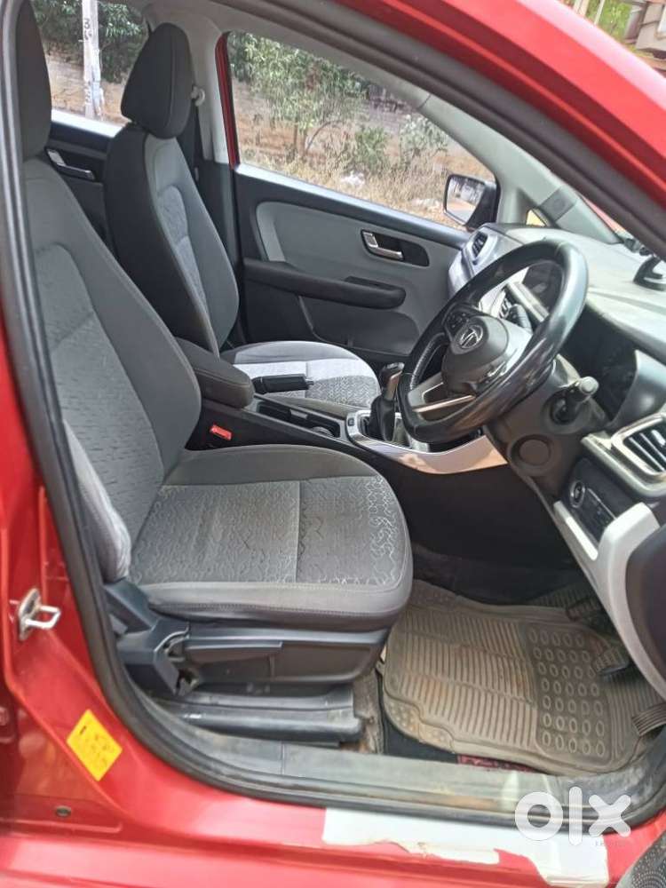 Tata Altroz Xz, 2020, Petrol
