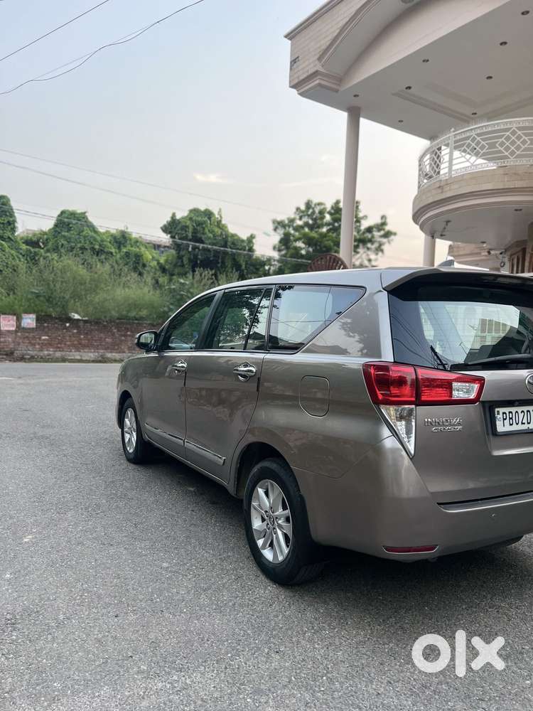 Toyota Innova Crysta 2.4 Gx Limited Edition 8 Str, 2019, Diesel