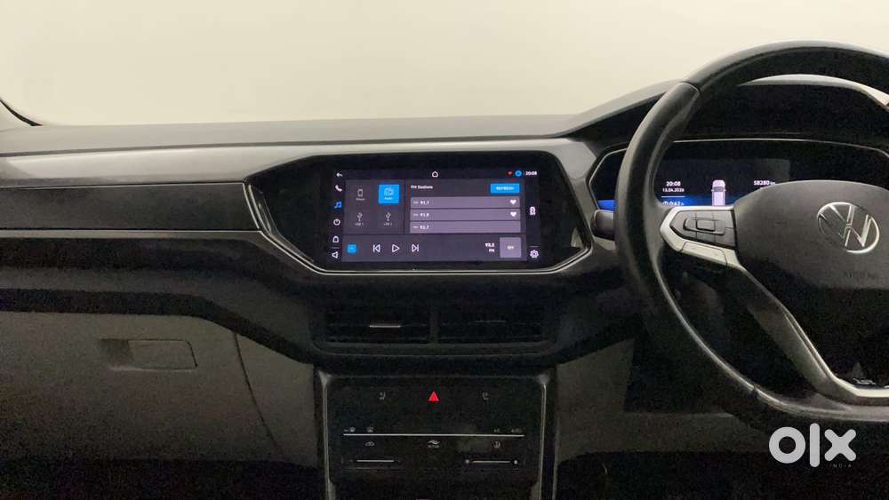 Volkswagen Taigun Topline 1.0 Tsi Mt (electric Seats), 2022, Petrol