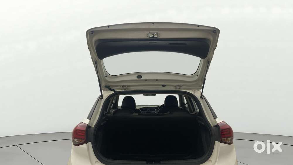 Hyundai Elite I20 1.2 Magna Plus, 2019, Petrol