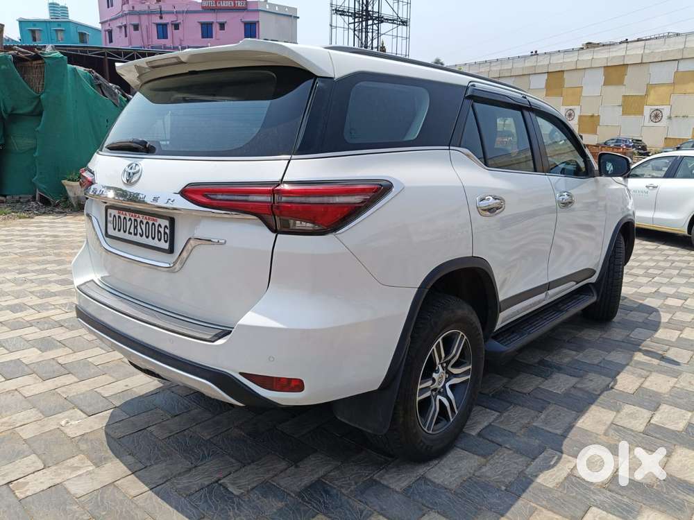 Toyota Fortuner 4x2 At 2.8 Diesel, 2022, Diesel