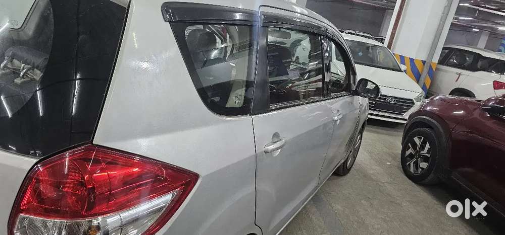 Maruti Suzuki Ertiga 2017