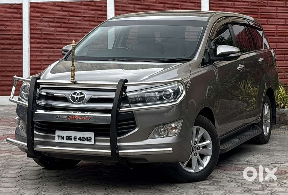 Toyota Innova Crysta 2.4 V, 2017, Diesel