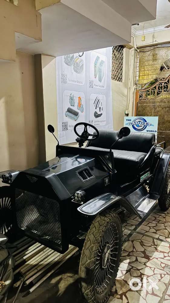 Vintage Electric Car Without Battery