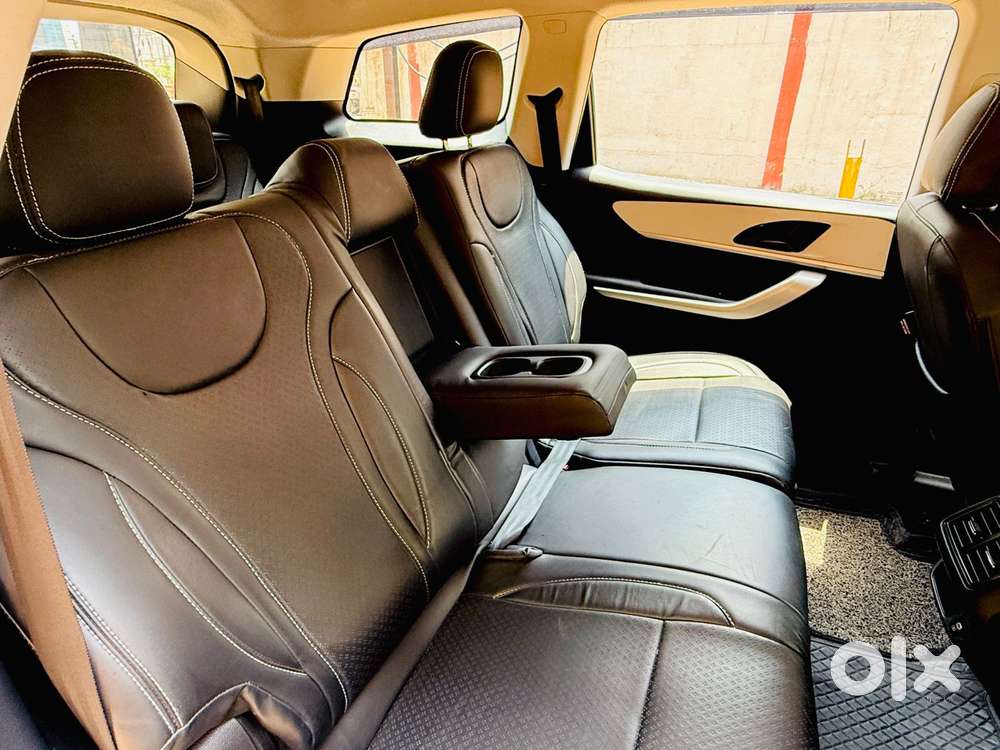 Mahindra Xuv700 2.2 Ax 3 Diesel Mt 7 Str, 2022, Diesel