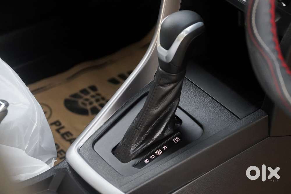 Maruti Suzuki Brezza Vxi At, 2025, Petrol