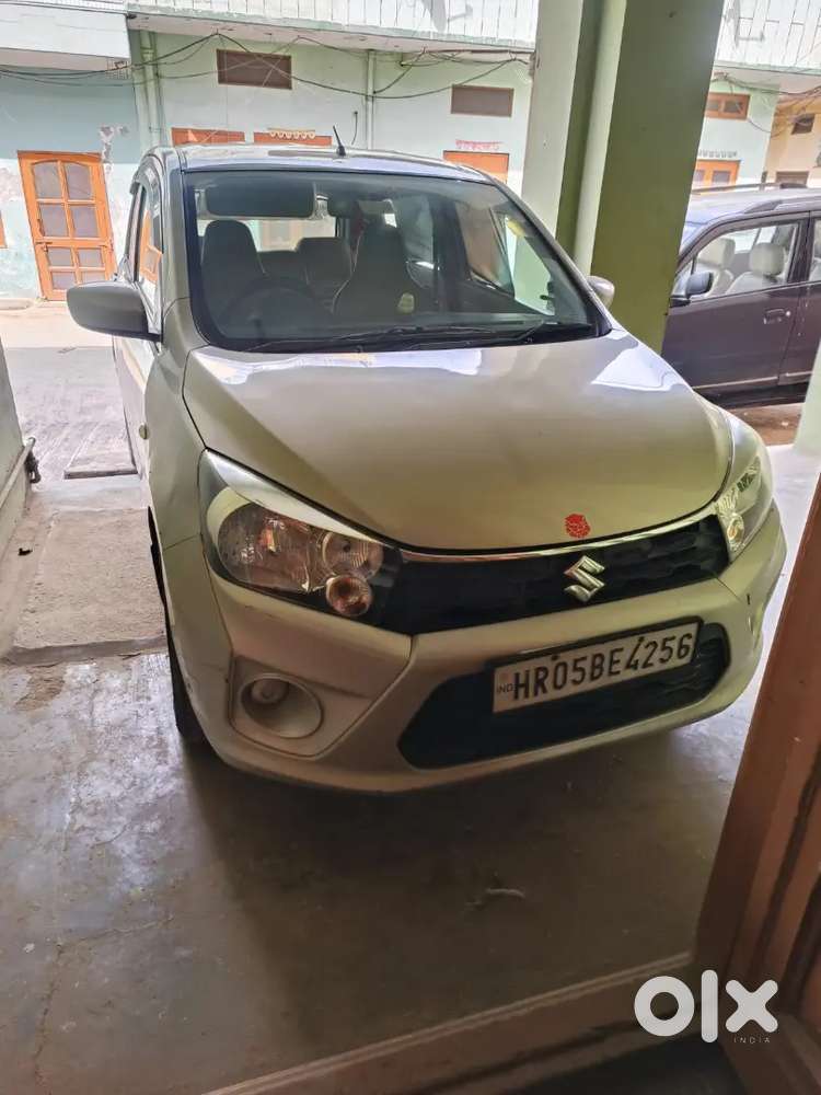 Very Good Condition. 4 Tayer New