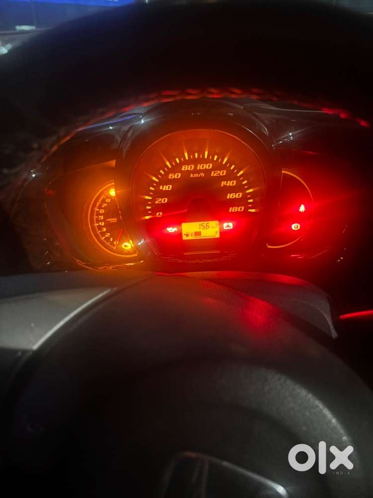 Honda Amaze Petrol 2014