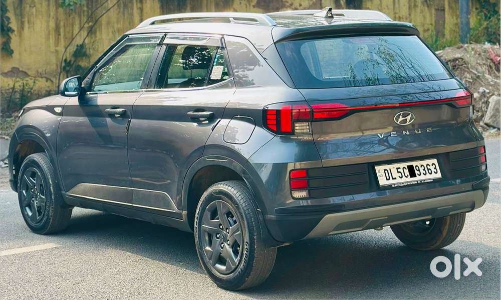 Hyundai Venue S Plus Mt 1.2 Kappa, 2023, Petrol