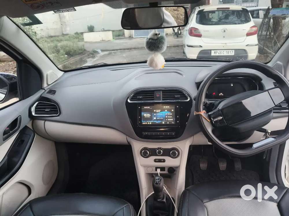 Tata Tiago 1.2 Revotron 2025 Petrol Center Locking Key