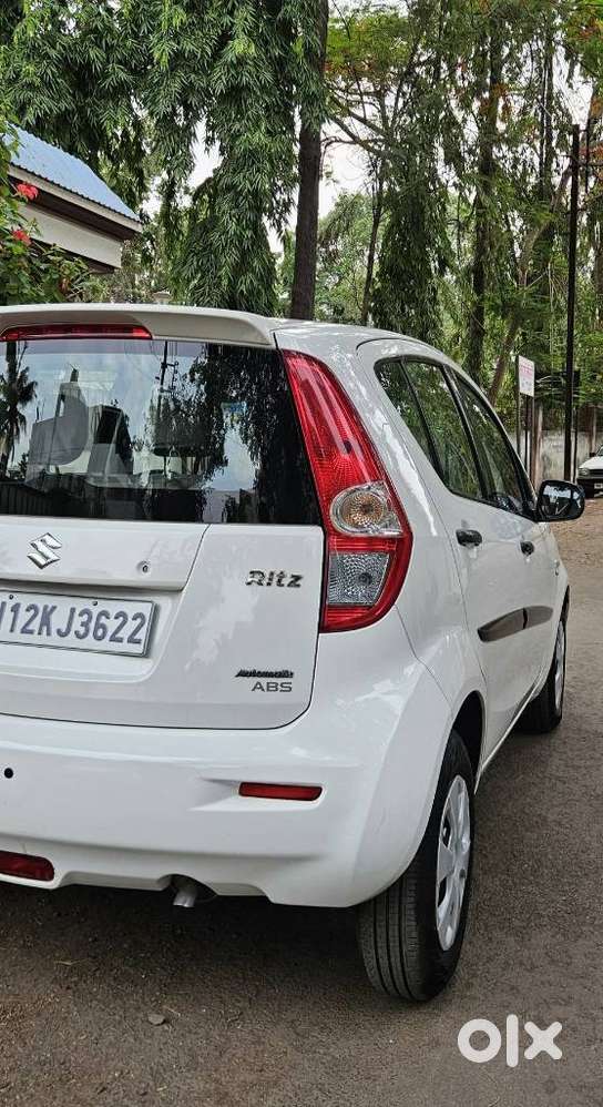 Maruti Suzuki Ritz Vxi Automatic Bs-iv, 2013, Petrol