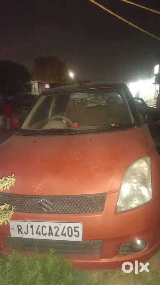 Maruti Suzuki Swift 2005 Petrol 127471 Km Driven