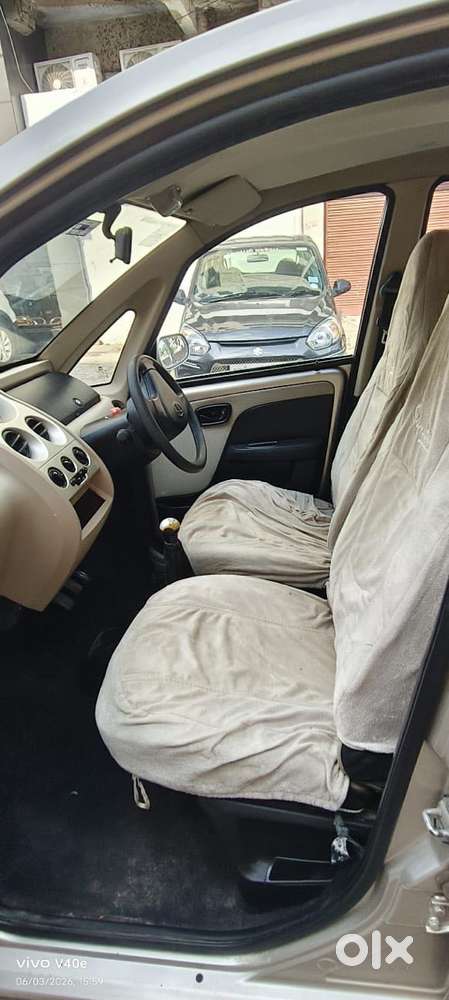Tata Nano Xe, 2012, Petrol