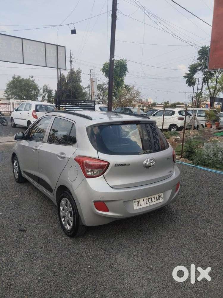 Hyundai Grand I10 2013-2016 Sportz, 2016, Diesel