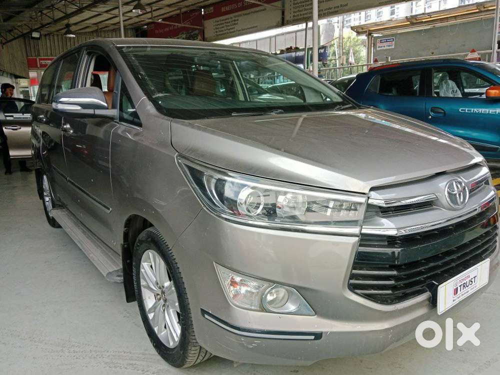 Toyota Innova Crysta, 2016, Diesel