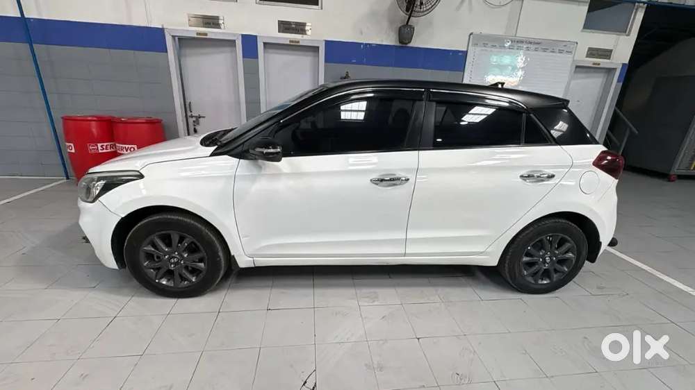 Hyundai I20 2018 Petrol 96500 Km Driven