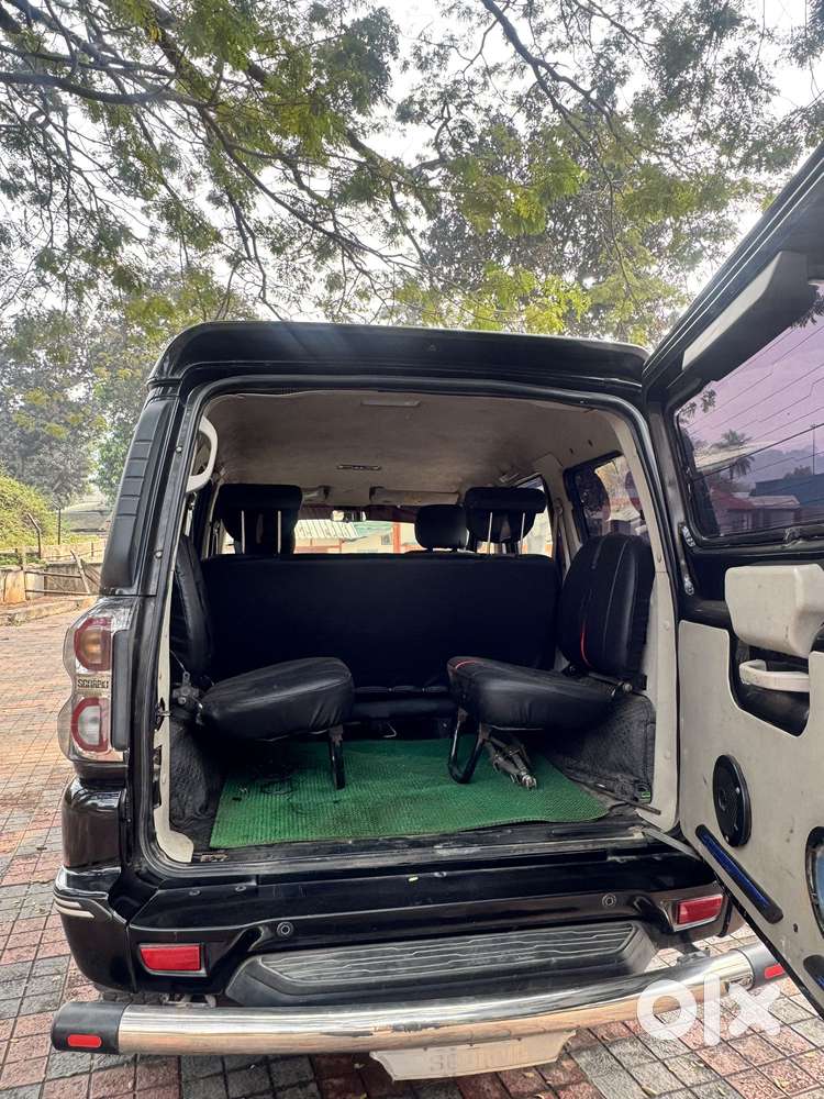 Mahindra Scorpio S10, 2015, Diesel
