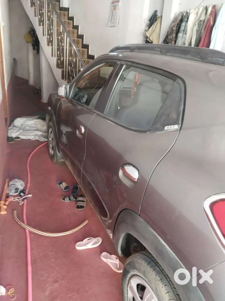 Pravin Meena     I Want Sell My Car