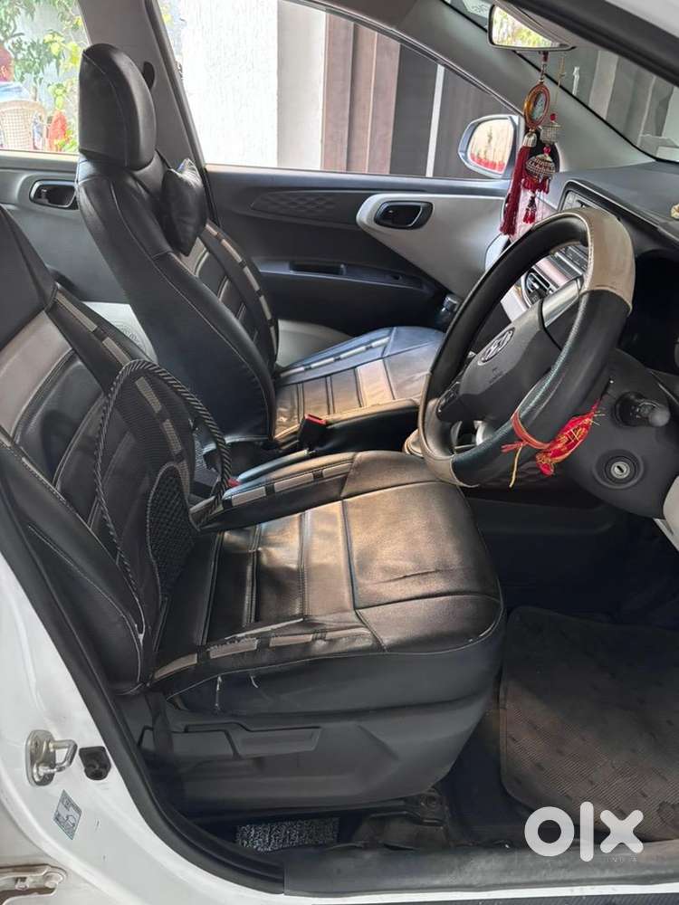 Hyundai Aura 2022 Cng & Hybrids Well Maintained
