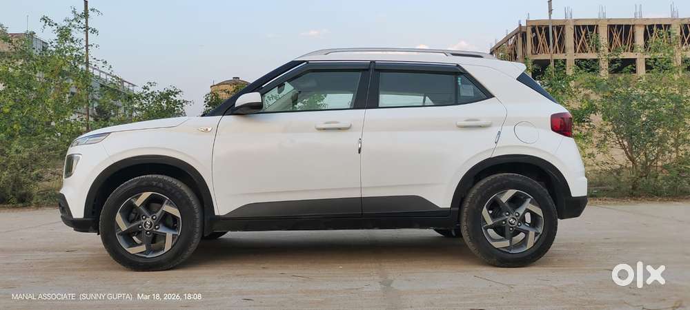Hyundai Venue S Turbo, 2019, Petrol