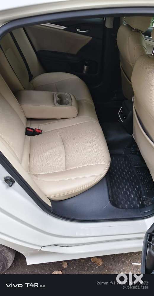 Honda Civic 1.8 V At, 2019, Petrol