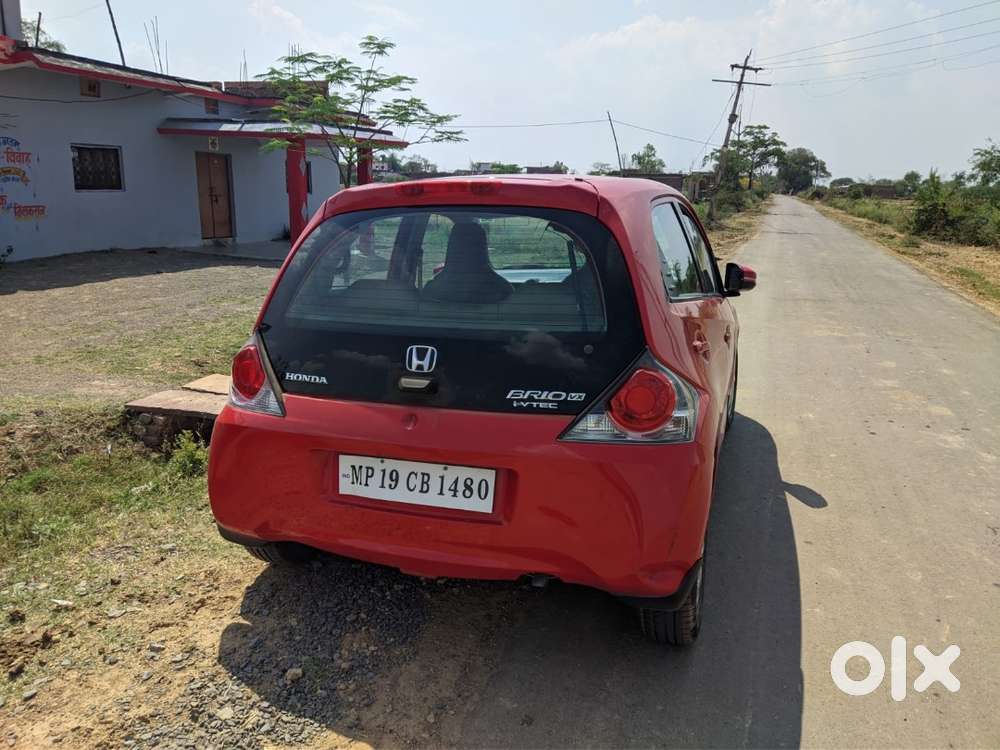 Honda Brio 2015 Petrol Well Maintained