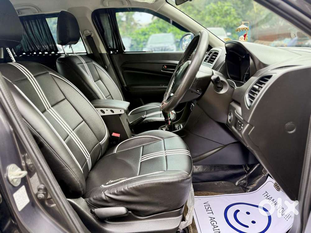 Maruti Suzuki Brezza Vxi At, 2023, Petrol