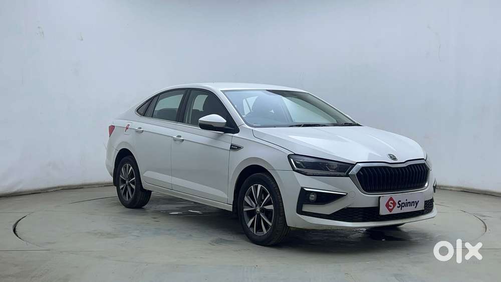 Skoda Slavia Style (non-sunroof), 2022, Petrol