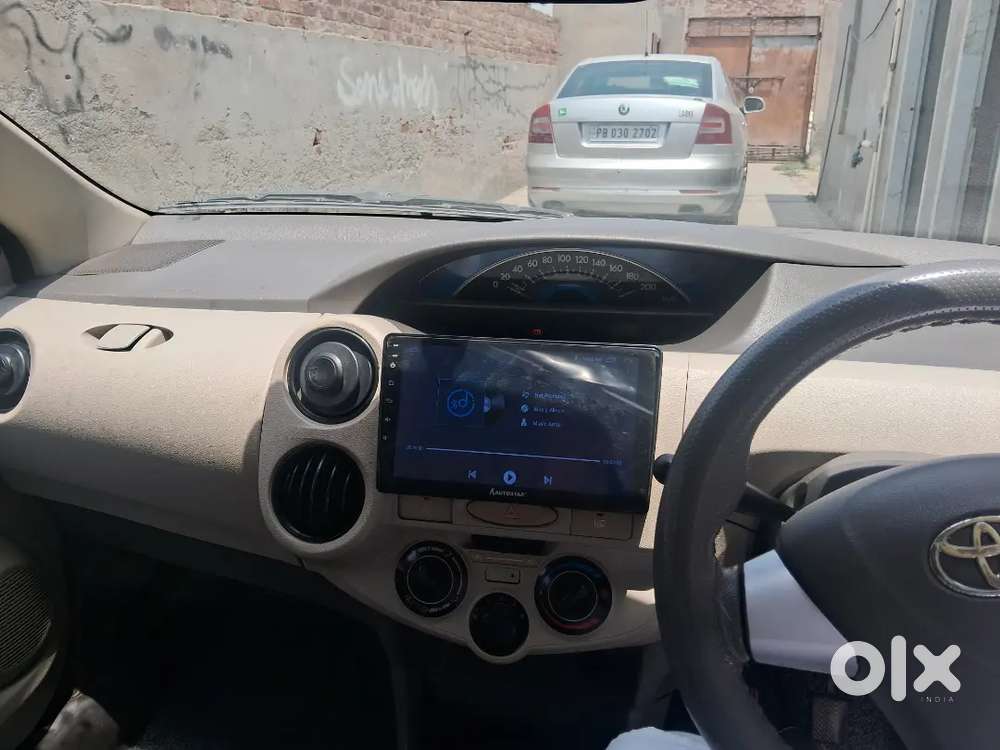 Toyota Etios 2015 Diesel Well Maintained