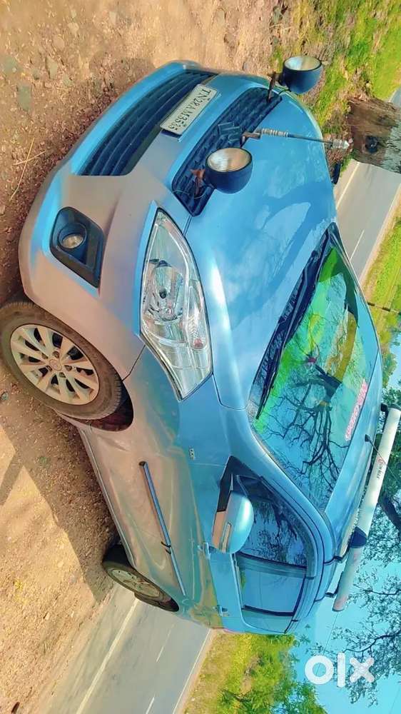 Maruti Suzuki Ertiga 2012