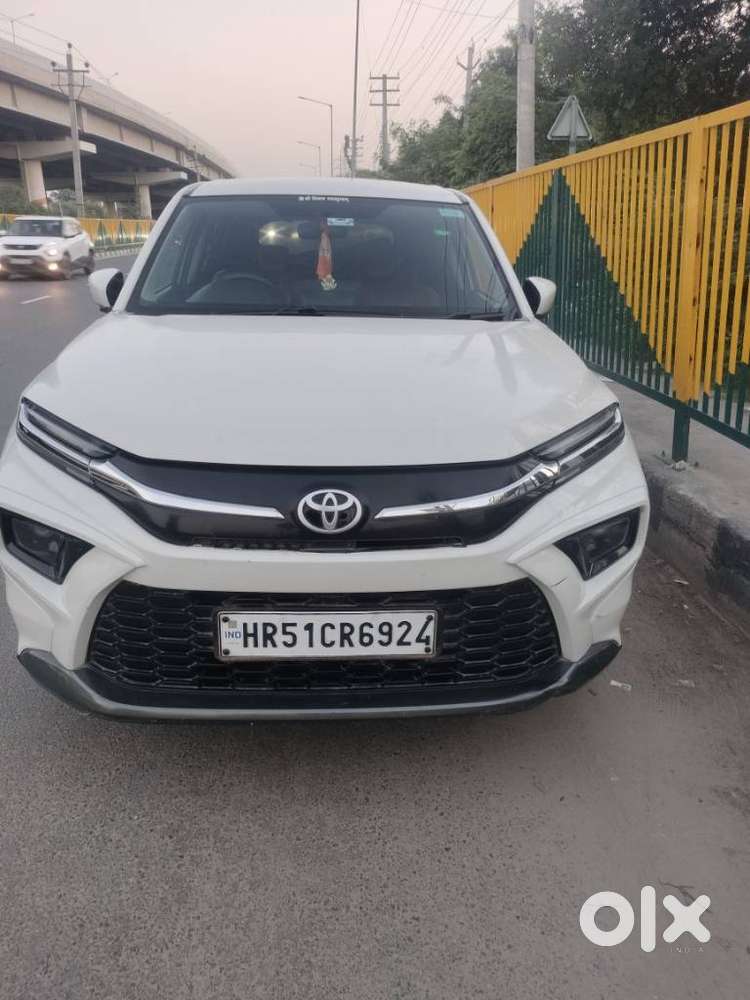 Toyota Urban Cruiser Hyryder E Neodrive Aero Edition, 2025, Petrol