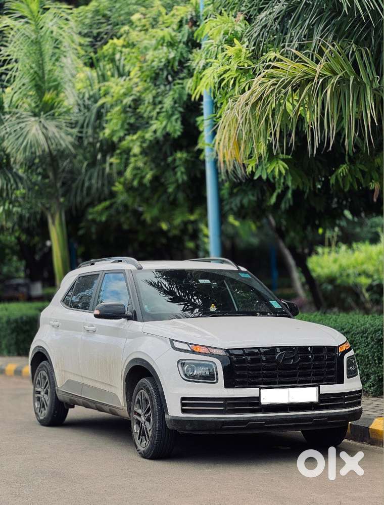 Hyundai Venue Knight Edition Petrol 2024