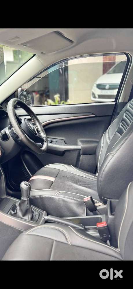 Maruti Suzuki Brezza 1.5 Vxi Smart Hybrid, 2023, Petrol