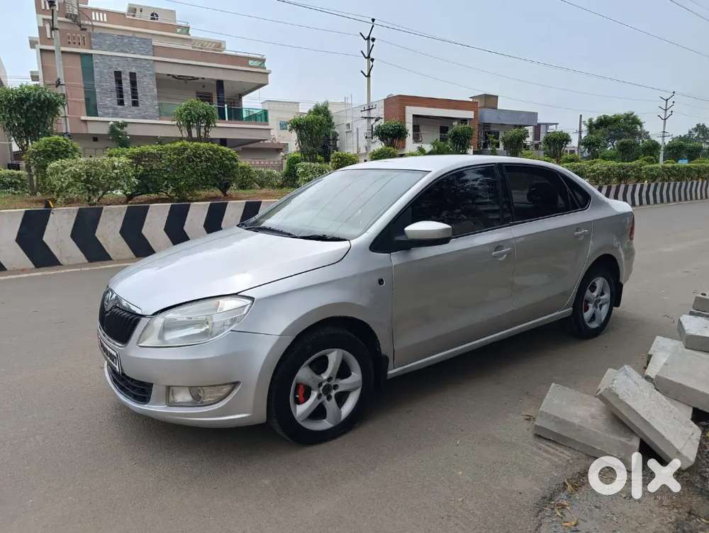 Skoda Rapid 1.5 Active 2016