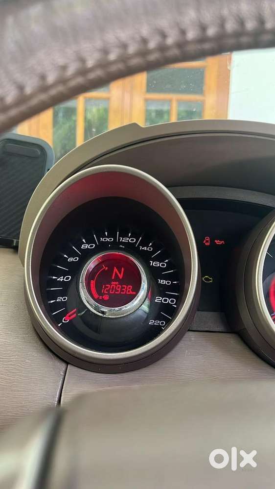 Mahindra Xuv500 2012 Diesel Well Maintained